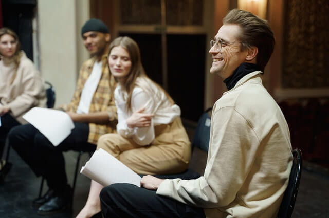 ABOUT US Theatre Artist Template Gallery Img 3